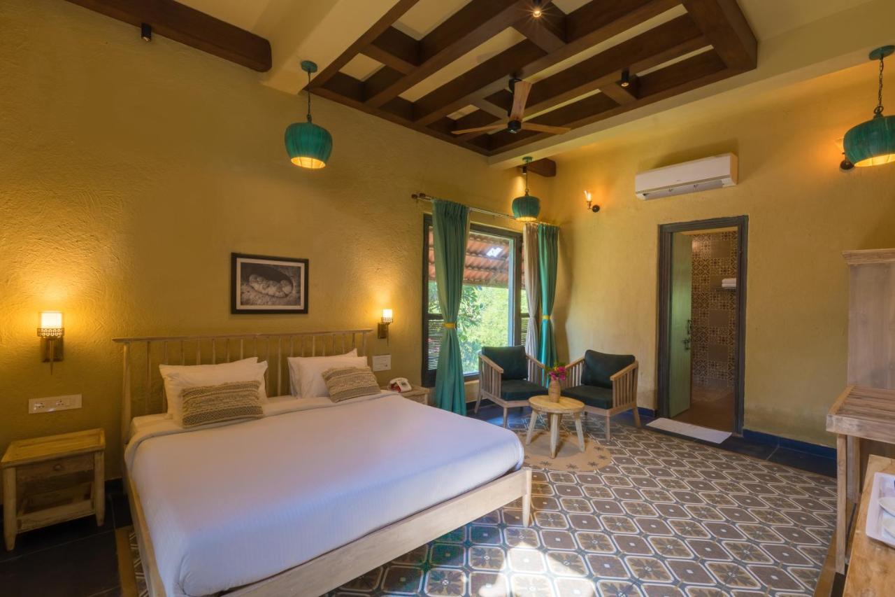 Vannraj Resort And Spa Khawasa Bagian luar foto