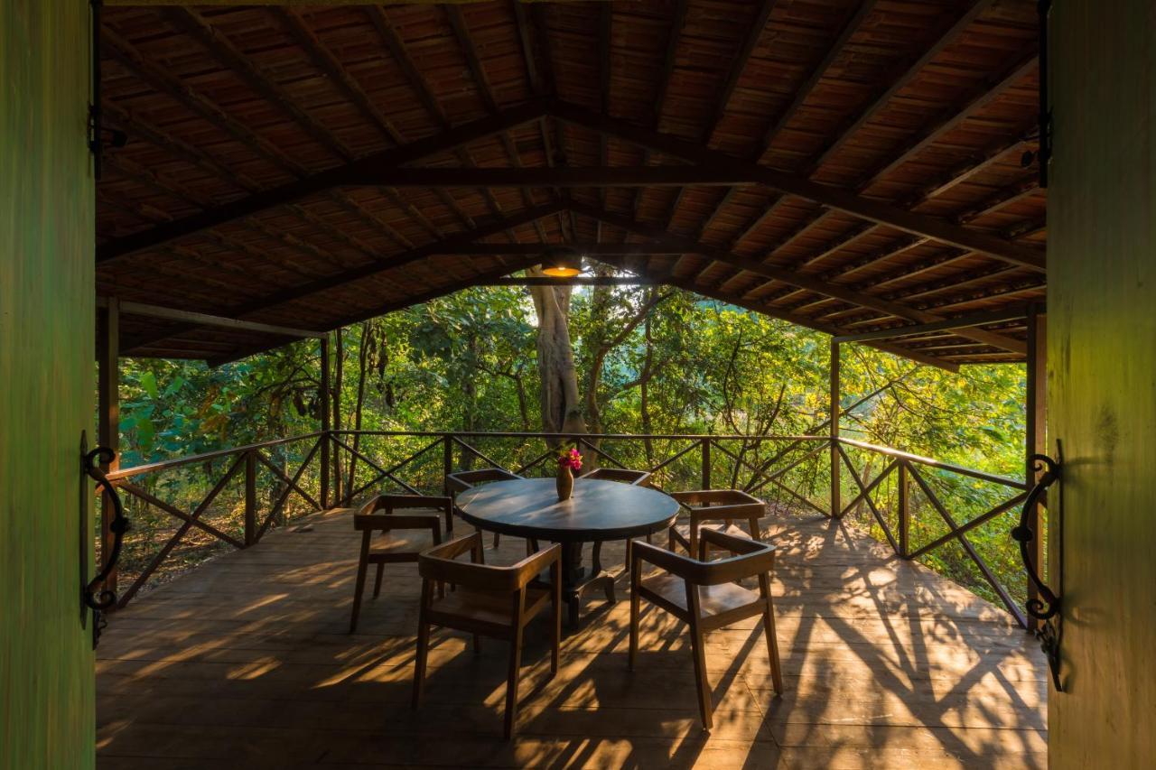 Vannraj Resort And Spa Khawasa Bagian luar foto