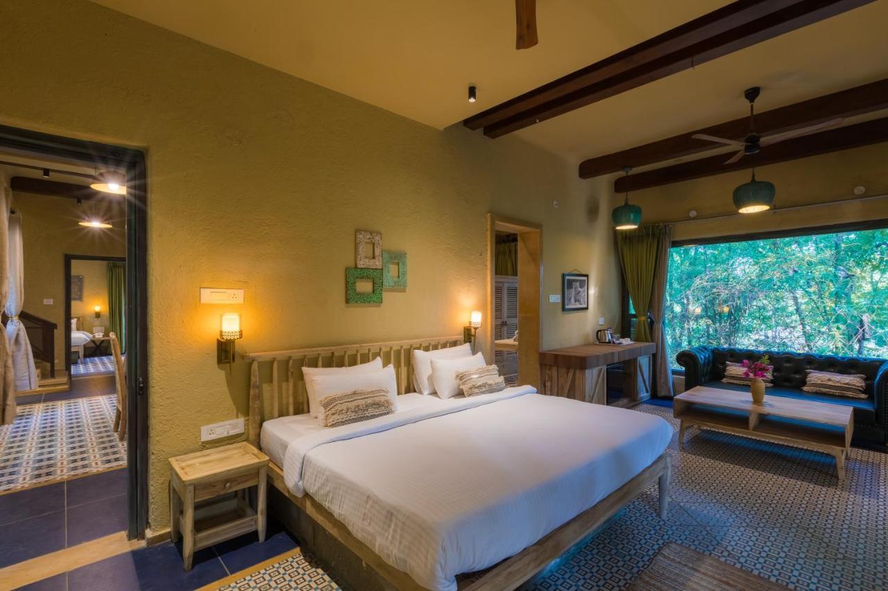 Vannraj Resort And Spa Khawasa Bagian luar foto
