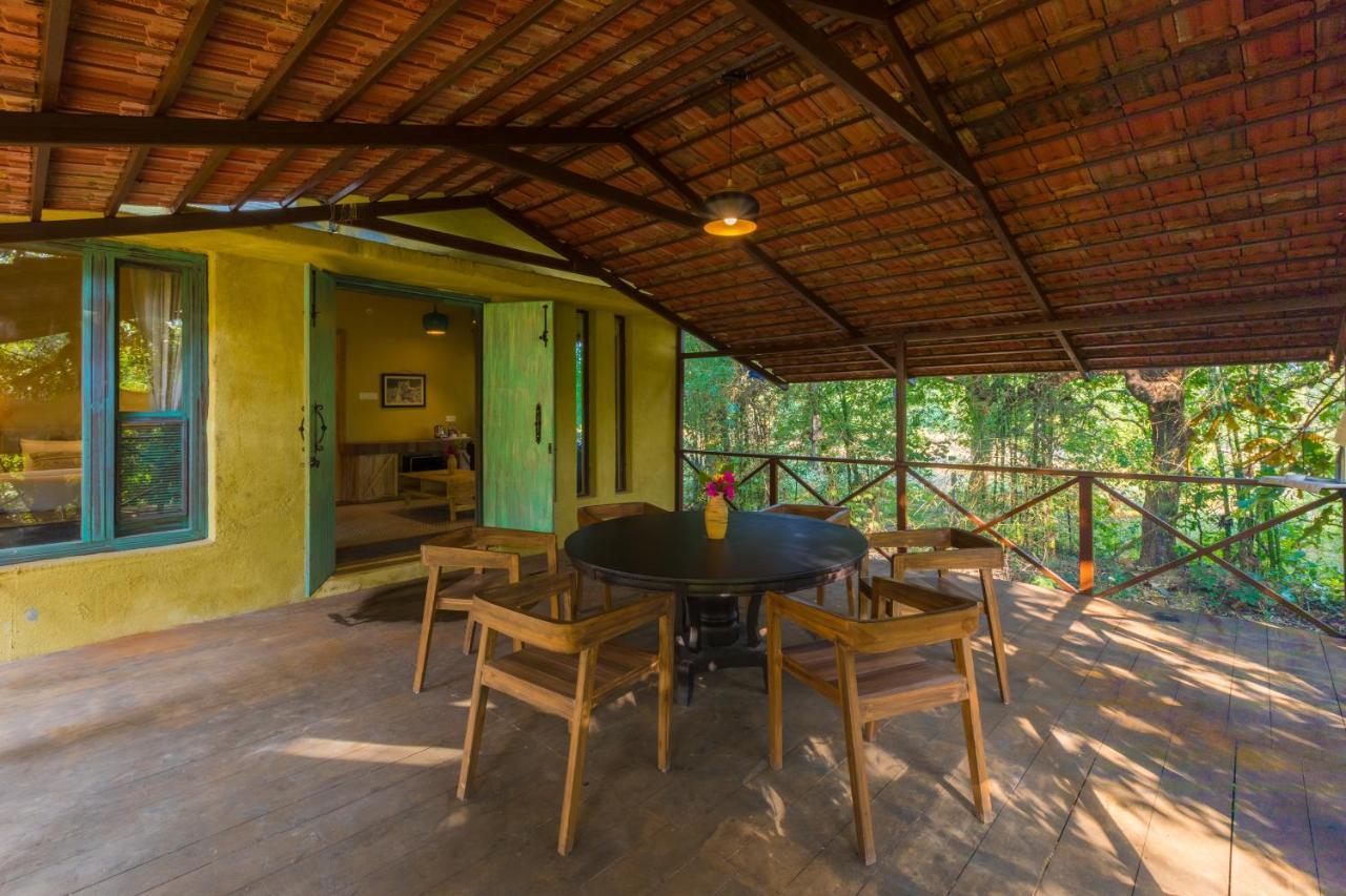 Vannraj Resort And Spa Khawasa Bagian luar foto