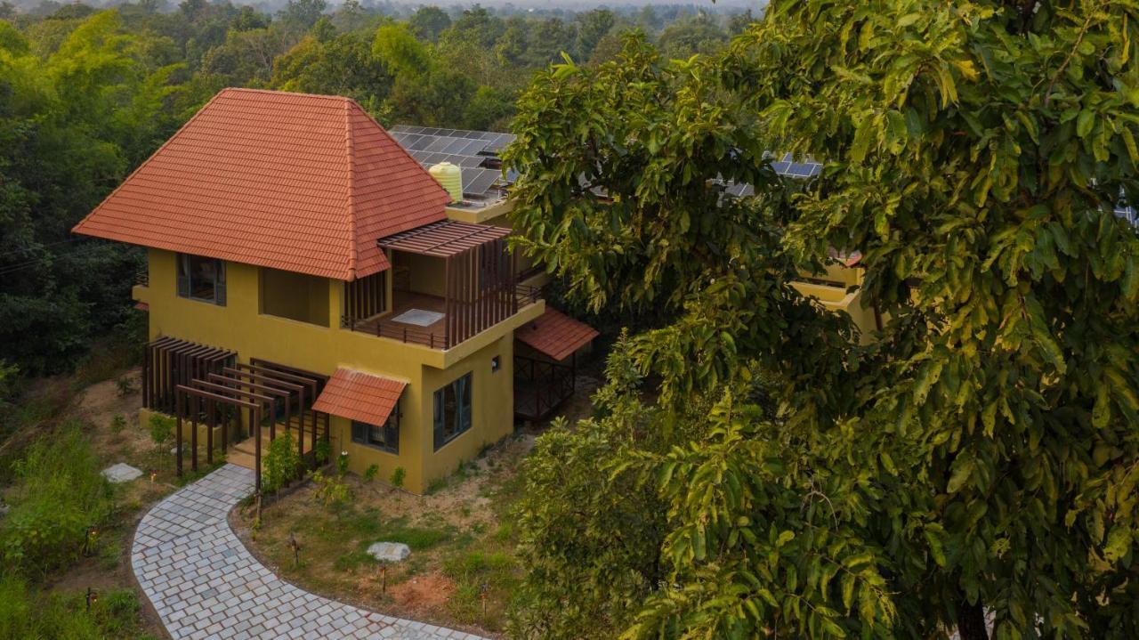 Vannraj Resort And Spa Khawasa Bagian luar foto