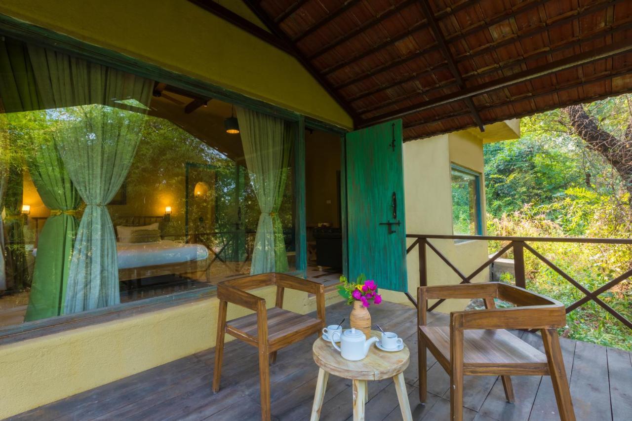 Vannraj Resort And Spa Khawasa Bagian luar foto
