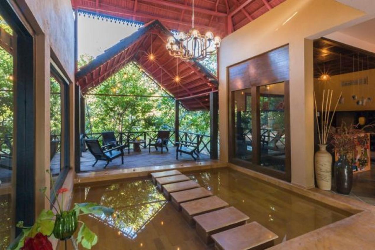 Vannraj Resort And Spa Khawasa Bagian luar foto